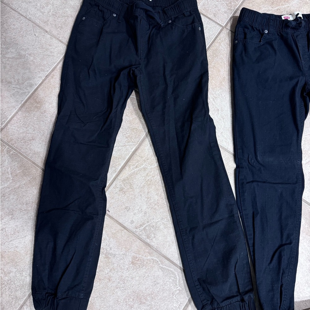 Joggers - Picture 5 of 10